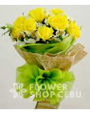 1 Dozen Yellow Roses w/ Alstroemeria (Round Bouquet) 1 Dozen Yellow Roses w/ Alstroemeria (Round Bouquet)